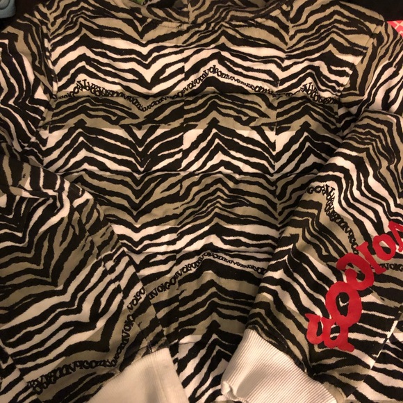 Volcom with hood - Picture 2 of 5